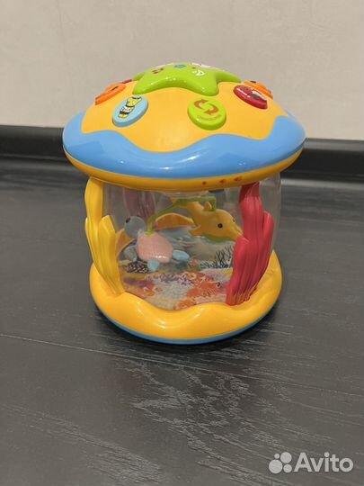Музыкальные развивающие игрушки разные много