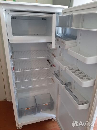 Холодильник атлант бу