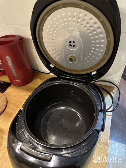 Мультиварка Redmond RMC-M95