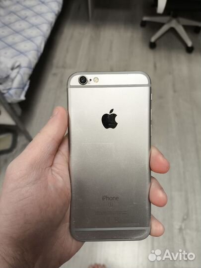 iPhone 6S, 16 ГБ