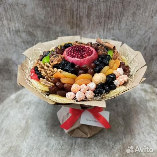 Букет из сухофруктов 