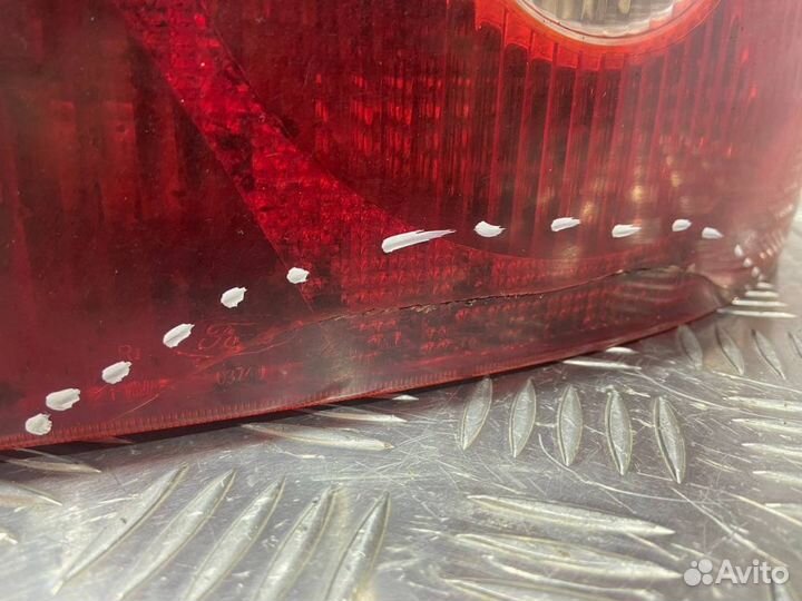 Фонарь Ford Mondeo 3