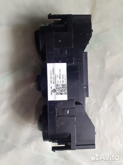 Блок управления отопителем Фольксваген Поло 2015