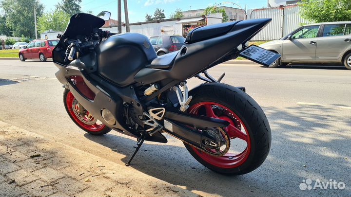 Honda cbr 600f4i sport