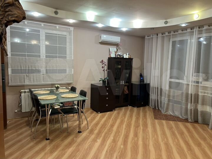 2-к. квартира, 85 м², 1/2 эт.