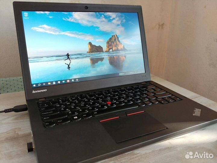 Ноутбук Lenovo ThinkPad x250