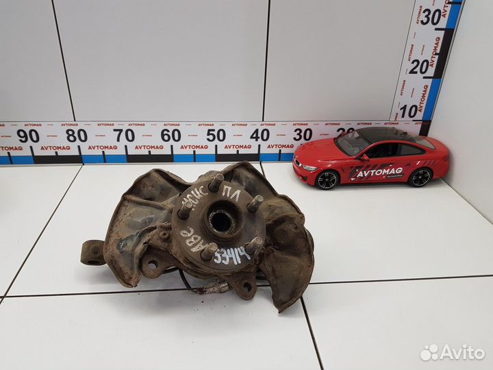 Кулак поворотный передний левый (Toyota Avensis)