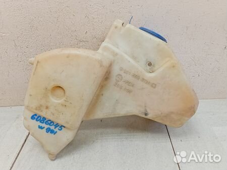 Бачок омывателя Мерседес