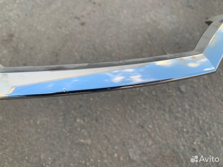 Накладка решетки радиатора Octavia A7 (с 2018 г.)