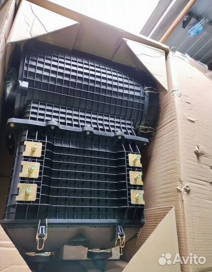 Корпус воздушного фильтра в сборе на FAW J6 Евро5