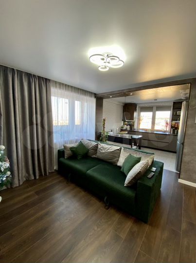 3-к. квартира, 70,8 м², 12/12 эт.