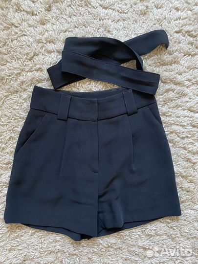 Шорты женские классические