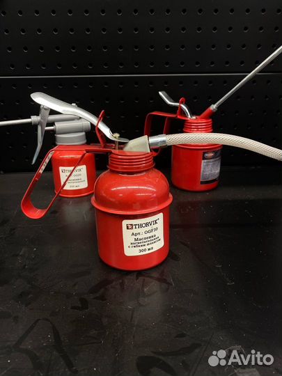 Масленка с жестким наконечником AV Steel 125мл