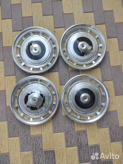 Колпаки газ 24,2410,3102