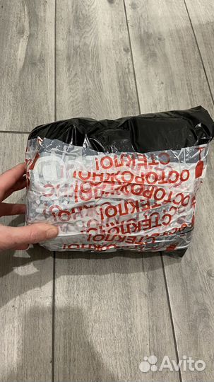 Пакет с вещами