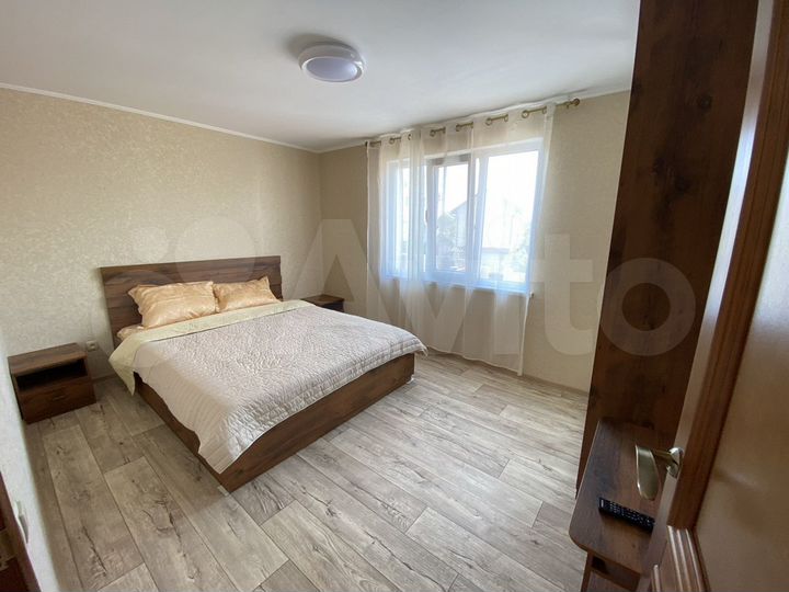 Комната 25 м², 1/3 эт.