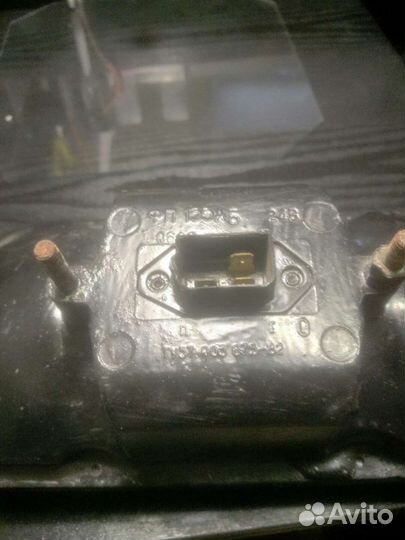 Фонарь задний