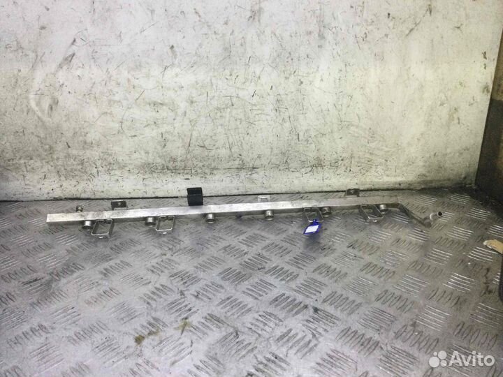 Топливная рампа BMW 5-Series M54B22