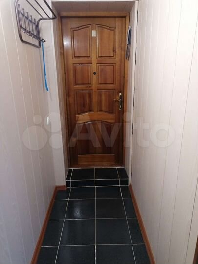 2-к. квартира, 45 м², 3/3 эт.