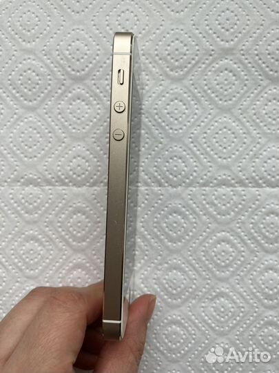 iPhone 5S, 16 ГБ