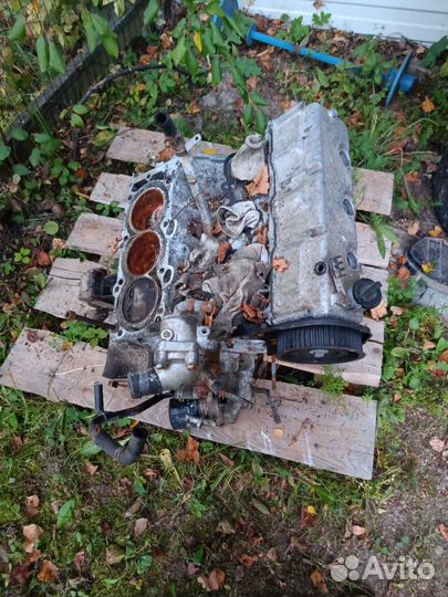 Двигатель 6vd1