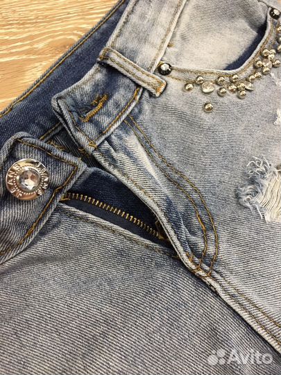 Джинсовые шорты colins