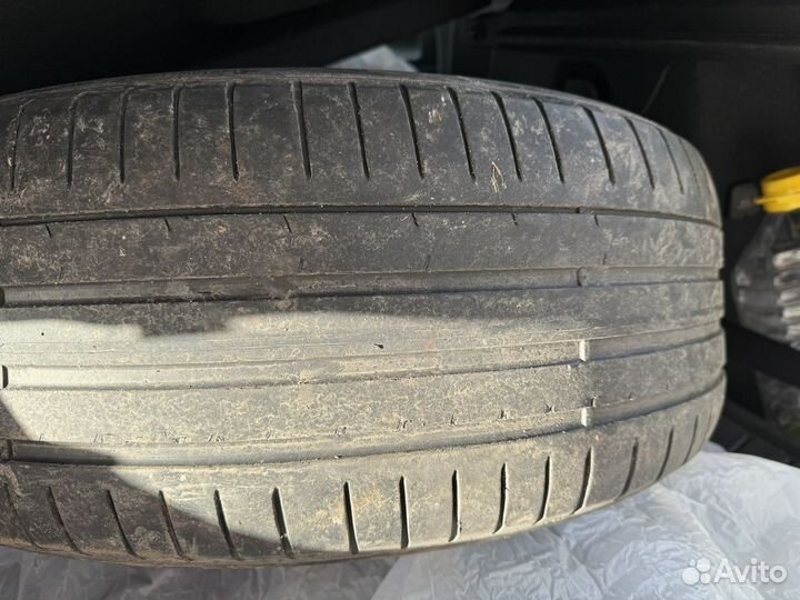 Pirelli P Zero 235/50 R19