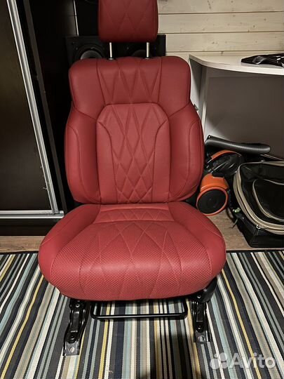 Передние сиденья land cruiser prado 150 2022