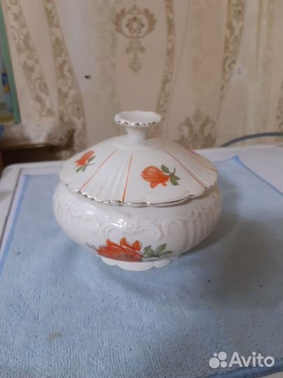 Конфетница Tiefenfurt