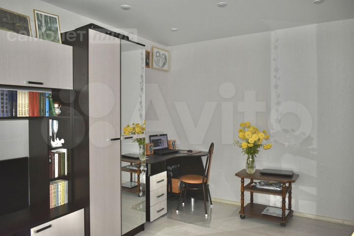 2-к. квартира, 43,8 м², 2/4 эт.