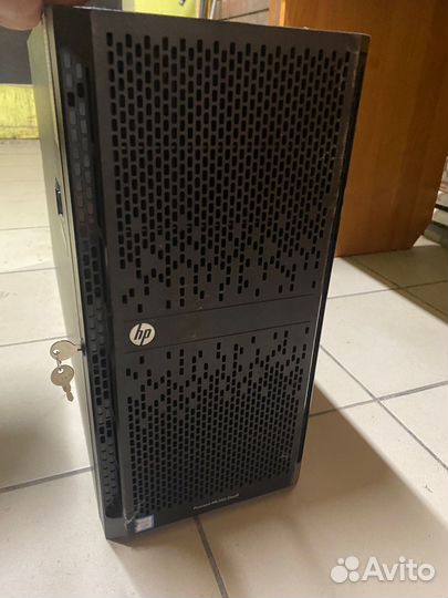 Сервер Hp ml350 gen9(Xeon e5 2686v4*2,256gb,300gb)