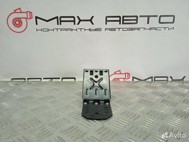 Б/У Противоткатный упор Volkswagen Touareg 7L6 AXQ