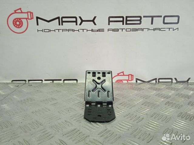 Б/У Противоткатный упор Volkswagen Touareg 7L6 AXQ