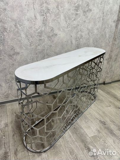 Консоль из керамогранита Lux