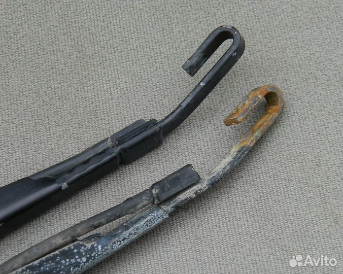 Поводок дворника задний Citroen Berlingo