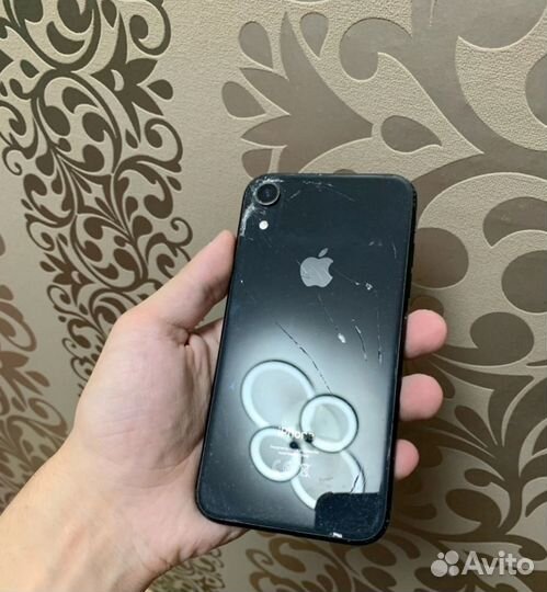 iPhone Xr, 128 ГБ