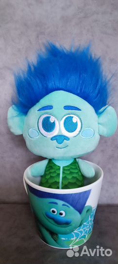 Игрушка в кружке из Магнита