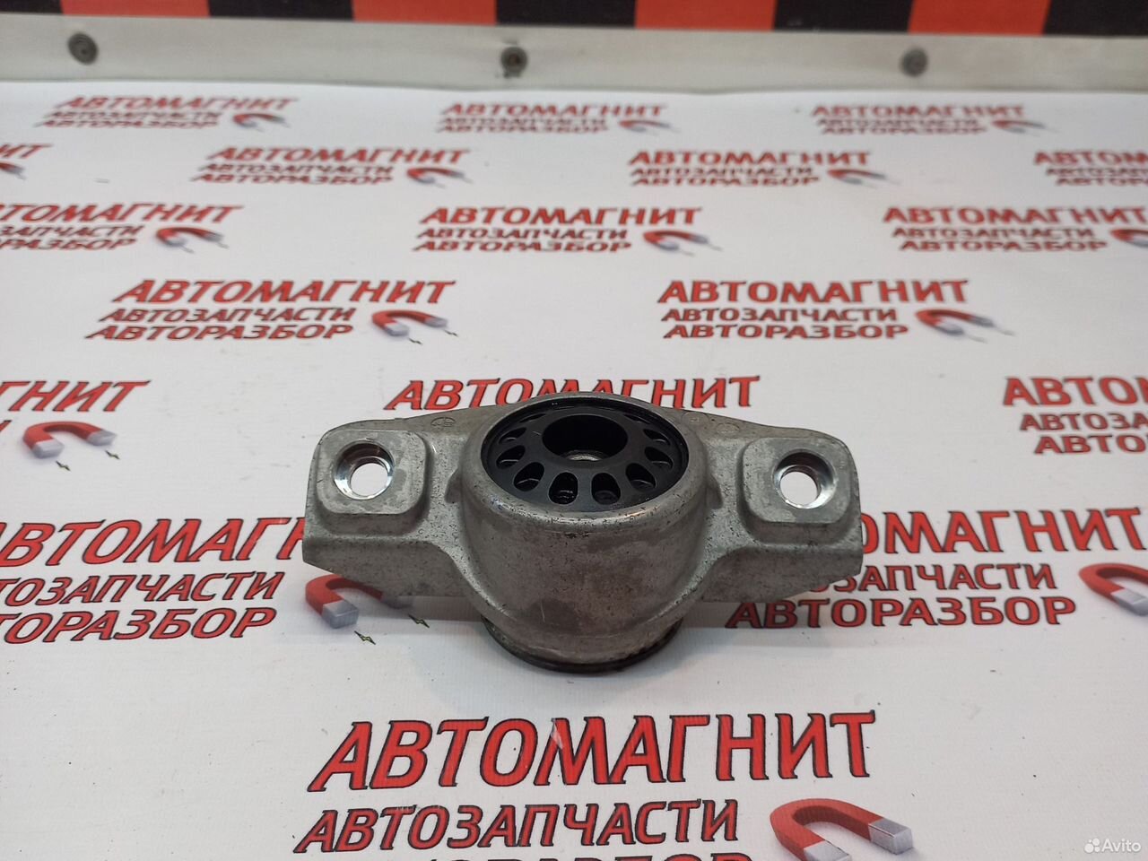 Кронштейн опора амортизатора Хендай Санта Фе 4