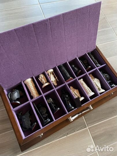 Эксклюзивные шахматы ручной работы в кйсе