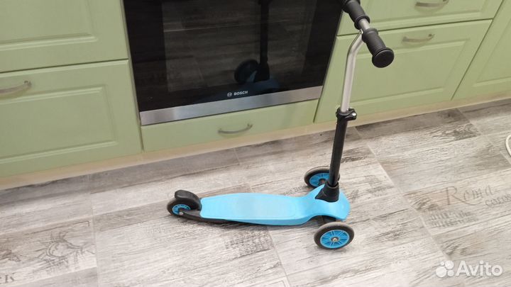 Продам детский самокат