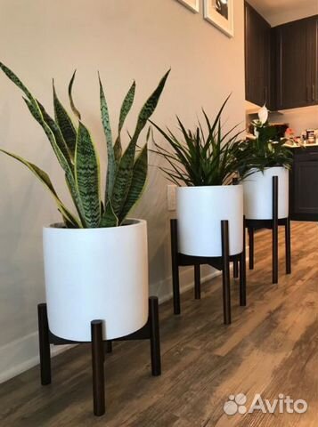 Подставка для цветов в стиле лофт