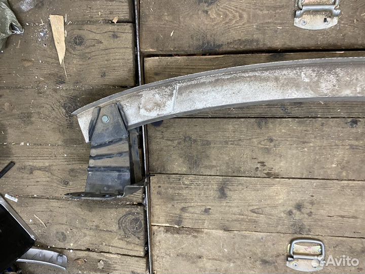 Усилитель переднего бампера Audi A3 8P