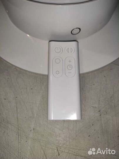 Напольный вентилятор Dyson AM07