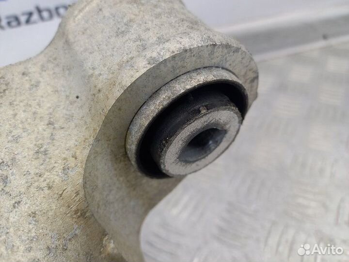 Рычаг задний левый Land Rover Discovery 5 L462 3.0