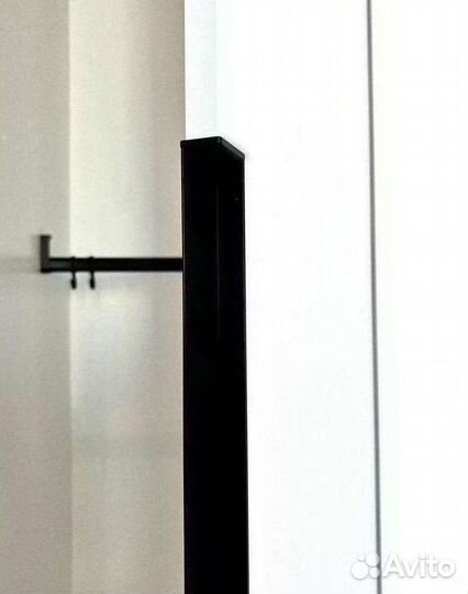 Распашной шкаф