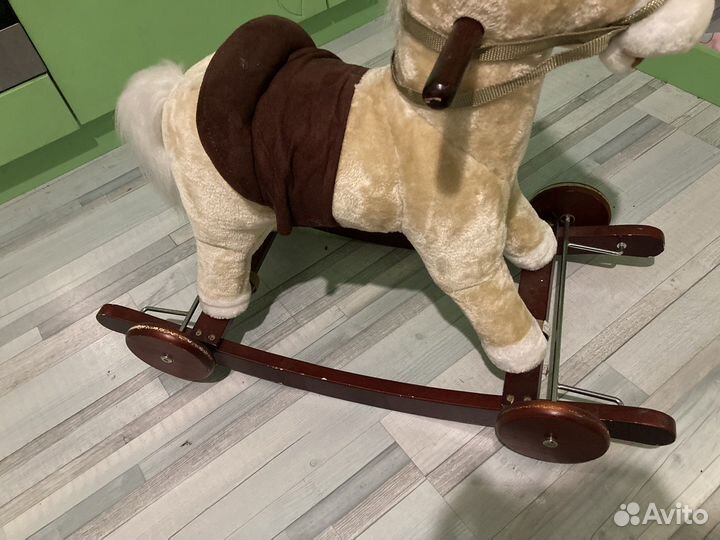 Лошадка-каталка