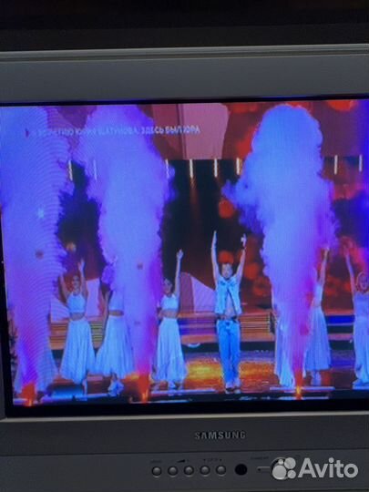 Телевизор samsung