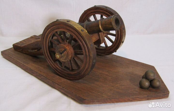 Пушка на подставке Дерево СССР №7595