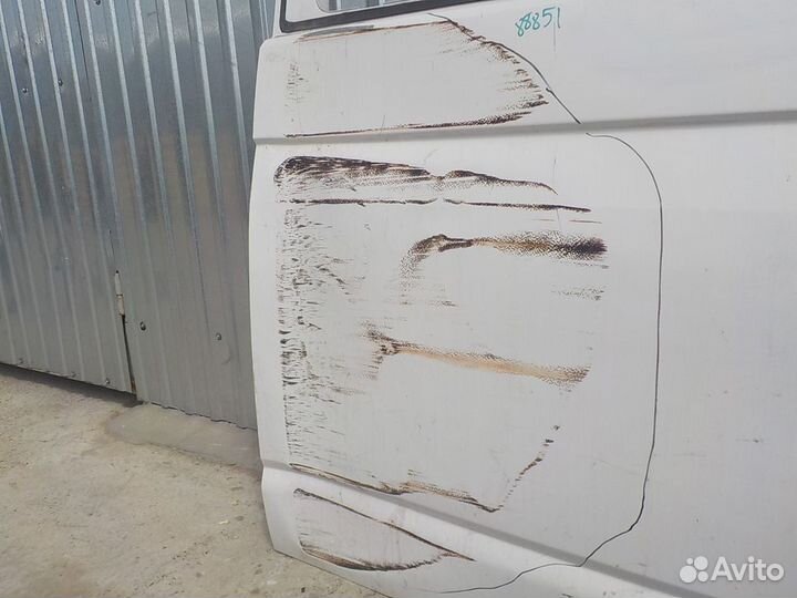 Дверь задняя правая (сдвижная) volkswagen Caravell