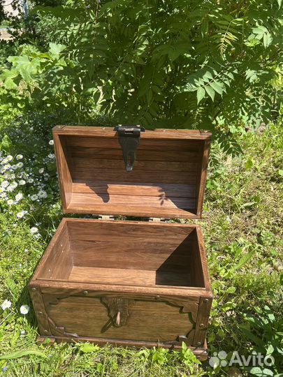 Сундук деревянный ручной работы